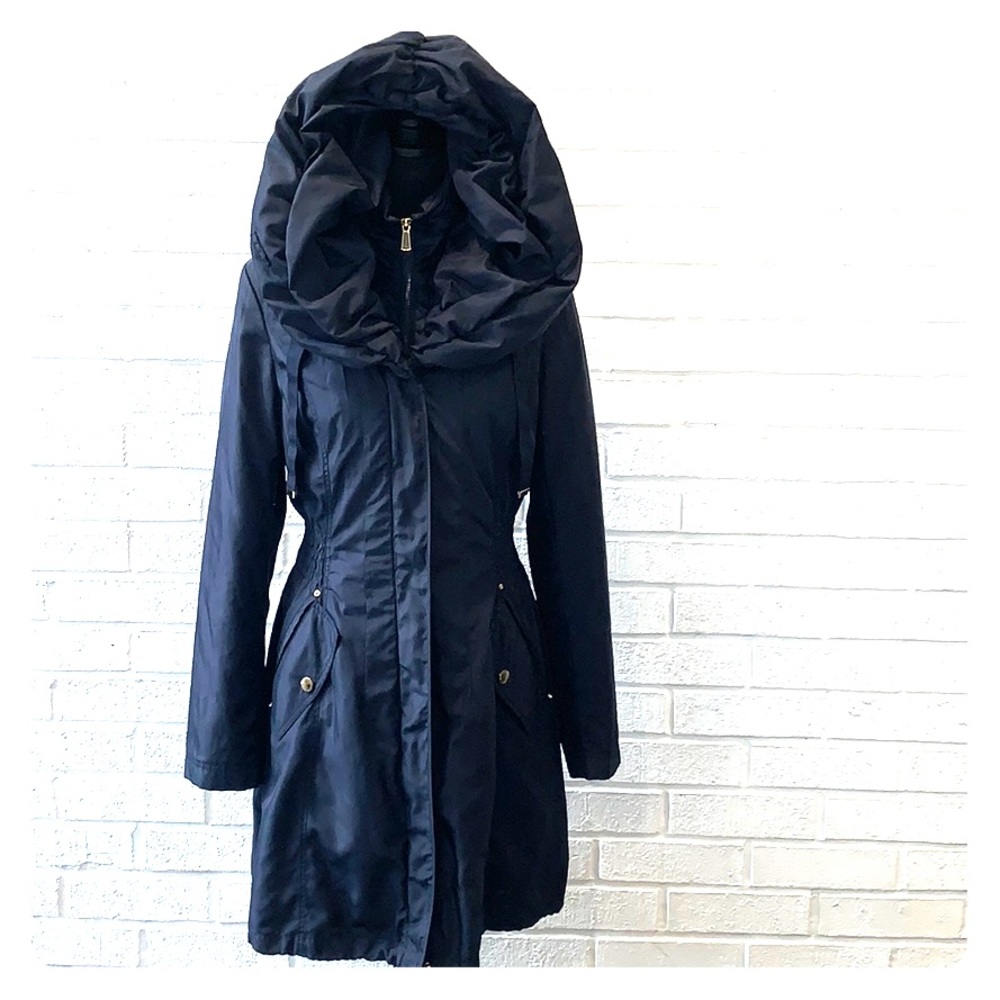 Laundry By Shelli Segal Trench Coat (Never Worn)